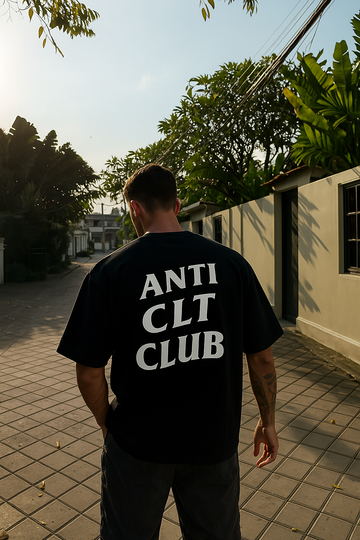 Camiseta Oversized ANTI CLT Club